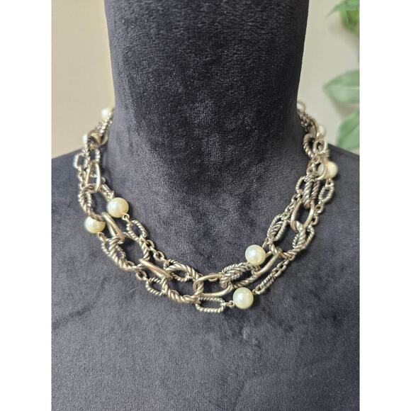 Women's Chunky Rope Chain Necklace With Faux Pearls And Toggle Ring Lock - Picture 1 of 6